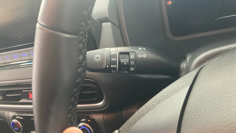 Hyundai Kona 1.0 TGDi 48V MHEV Premium 5dr Petrol Hatchback